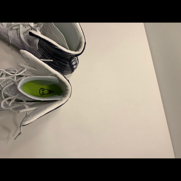 Under Armour cleats - Picture 7 of 8